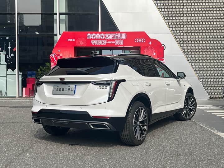 Фото 3 - Cadillac GT4