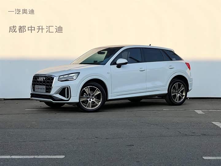 Фото 1 - Audi Q2L