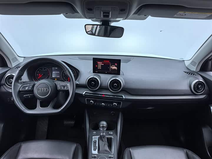 Фото 6 - Audi Q2L