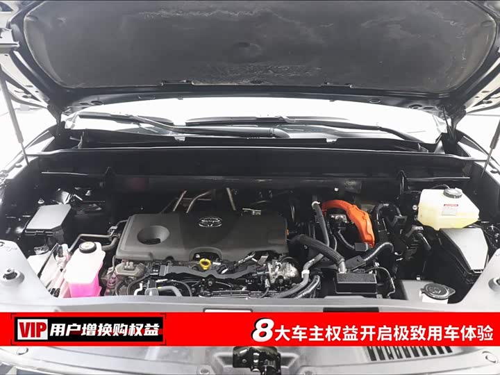 Фото 7 - Toyota Crown Kluger