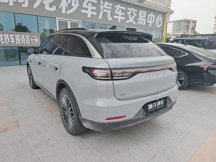 Фото 5 - Leapmotor C11