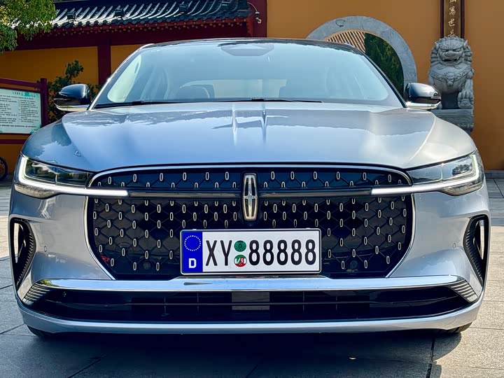 Фото 2 - Lincoln Z (Zephyr)