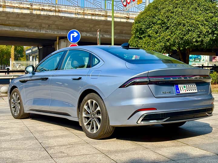 Фото 3 - Lincoln Z (Zephyr)