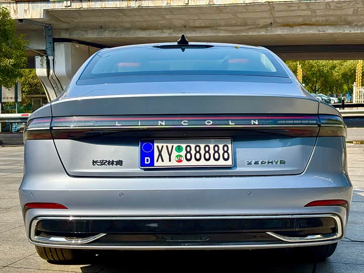 Фото 4 - Lincoln Z (Zephyr)