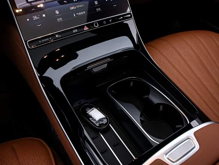 Фото 9 - Mercedes-Benz S-Class