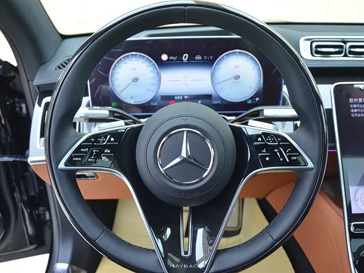 Фото 8 - Mercedes-Benz Maybach S-Class