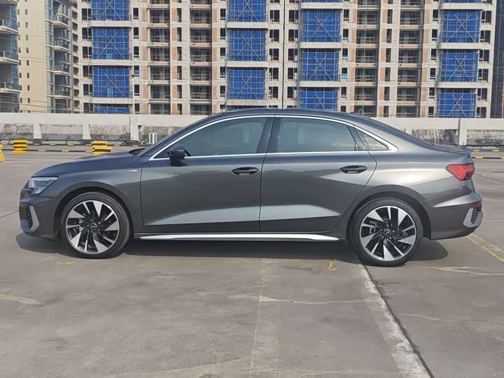 Фото 5 - Audi A3