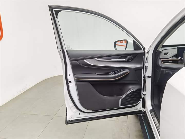 Фото 8 - Exeed LX C-DM Hybrid