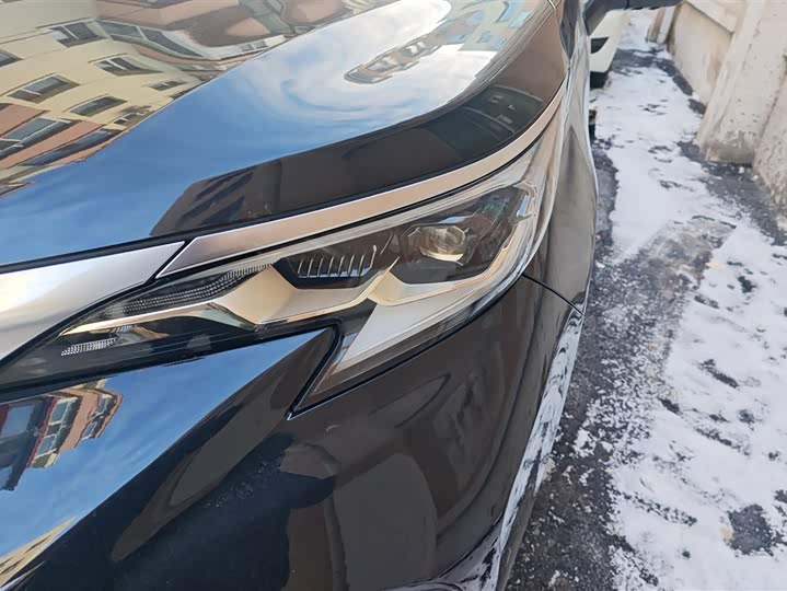 Фото 5 - Toyota Granvia