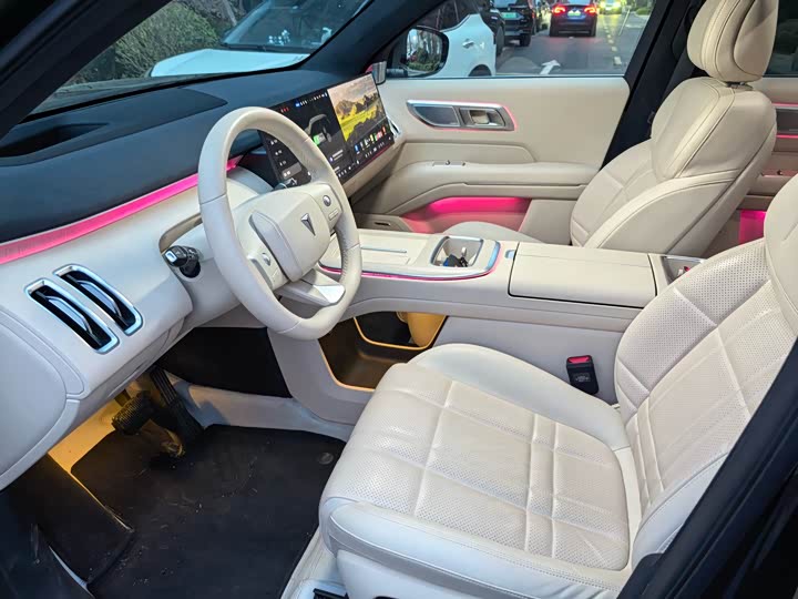 Фото 3 - Changan Deepal S09