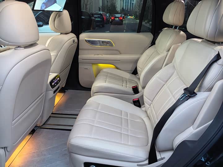 Фото 6 - Changan Deepal S09