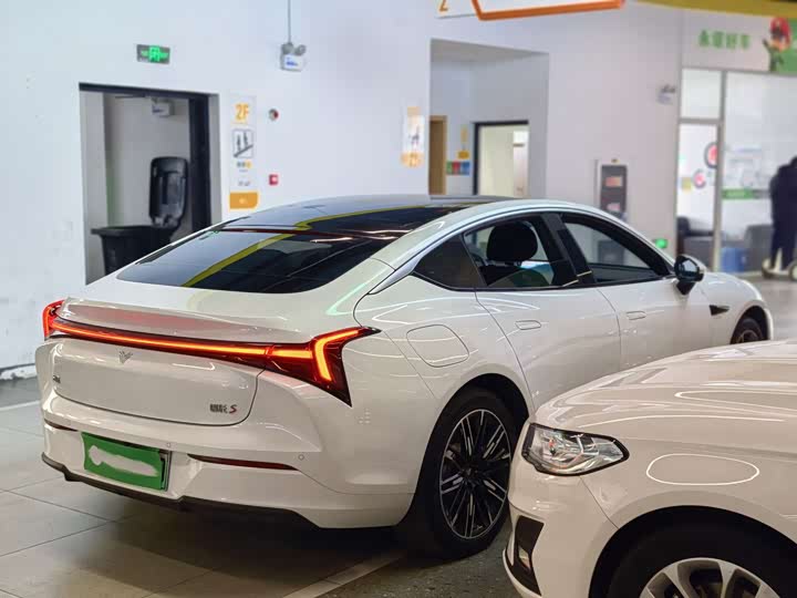 Фото 4 - Hozon S