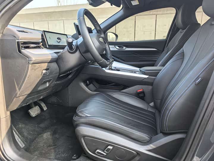 Фото 5 - Geely Preface