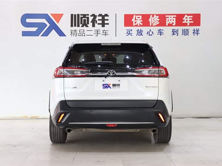 Фото 6 - Toyota Wildlander