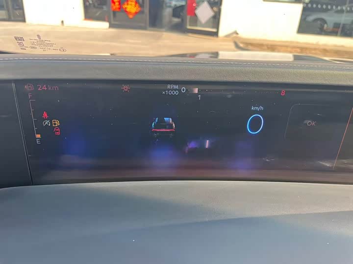 Фото 8 - Lincoln Nautilus