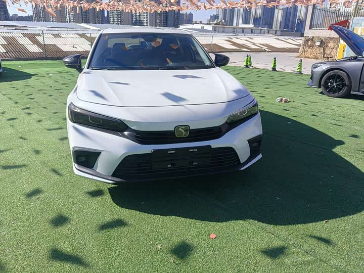 Фото 2 - Honda Civic