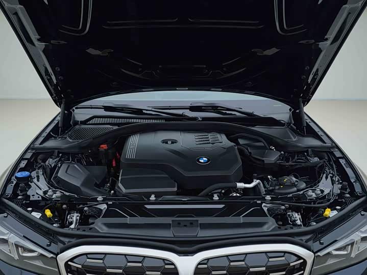 Фото 7 - BMW 3 Series