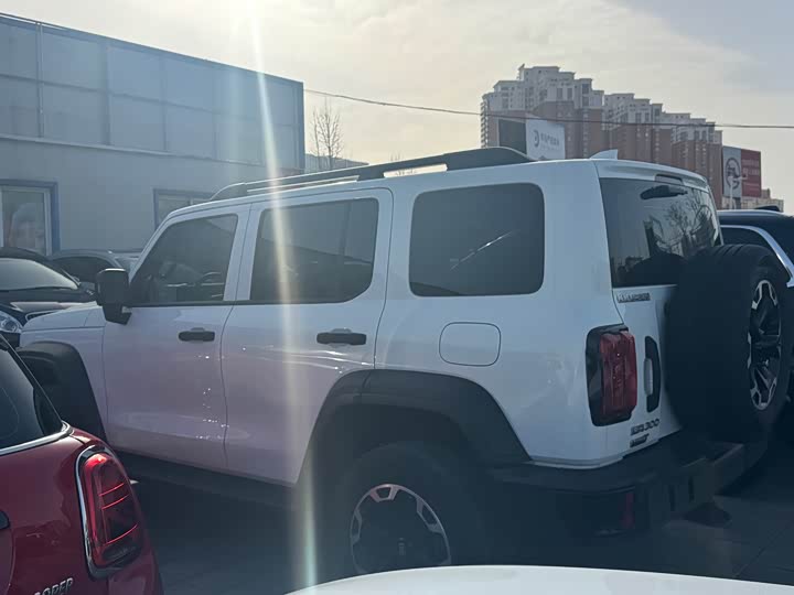 Фото 7 - Tank 300 Hybrid