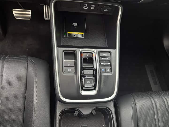 Фото 9 - Honda Breeze Hybrid