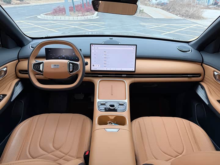 Фото 6 - Geely Galaxy Starship 7