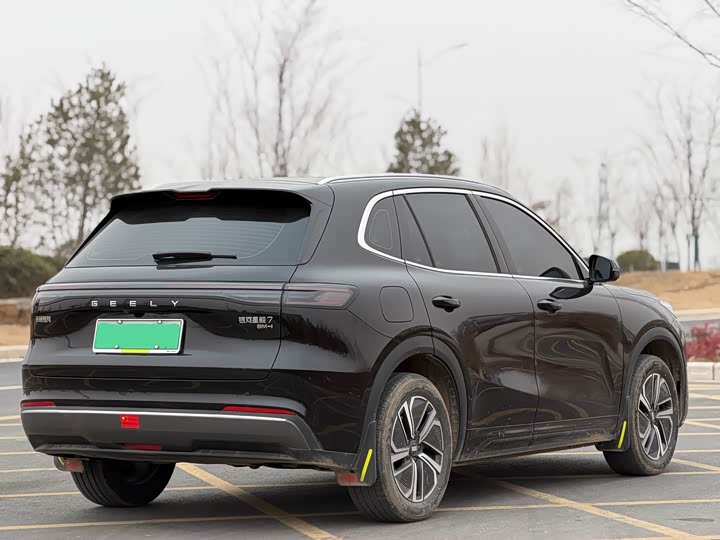 Фото 7 - Geely Galaxy Starship 7