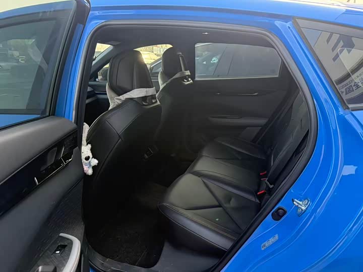 Фото 5 - Changan UNI-V