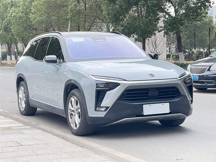 Фото 4 - Nio ES8