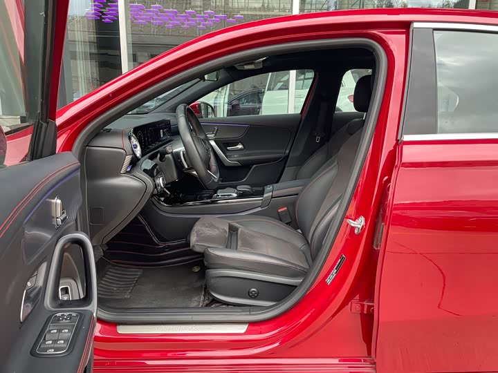 Фото 5 - Mercedes-Benz A-Class