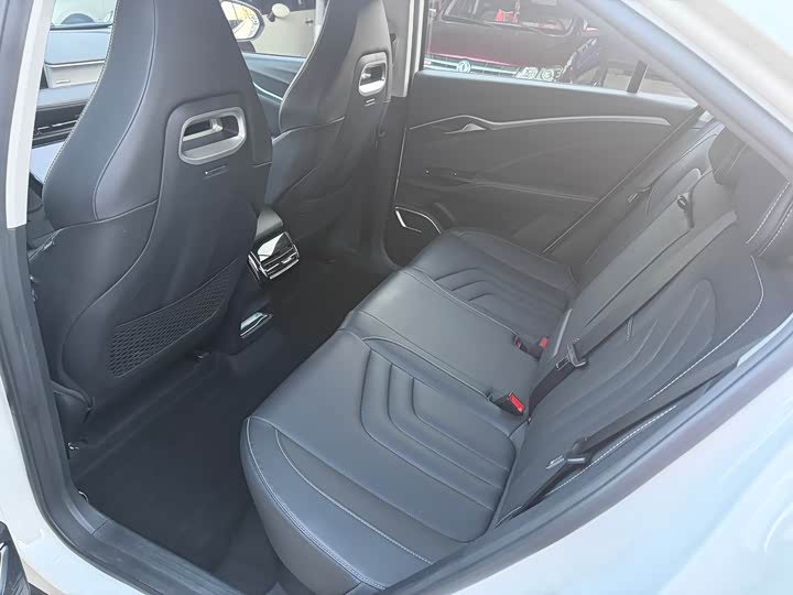 Фото 7 - Hozon U