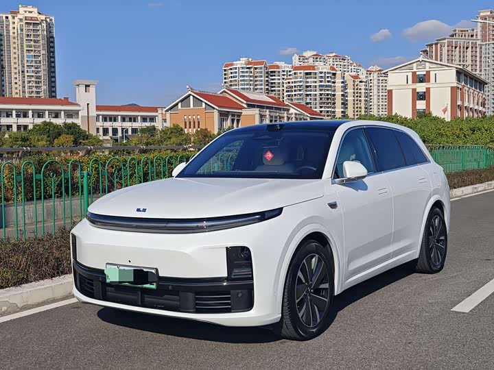 Photo 1 - LiXiang L7