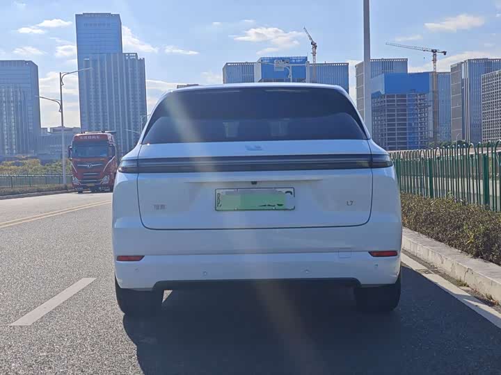 Photo 4 - LiXiang L7