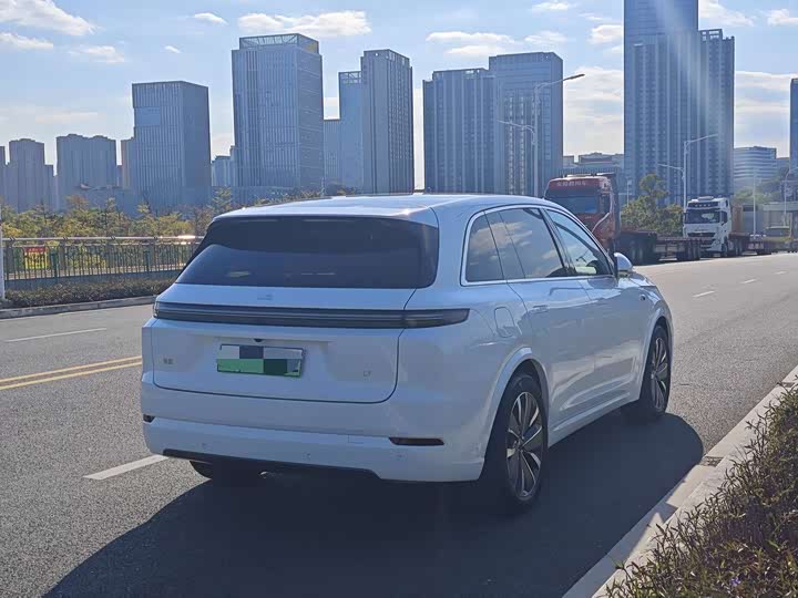 Photo 7 - LiXiang L7