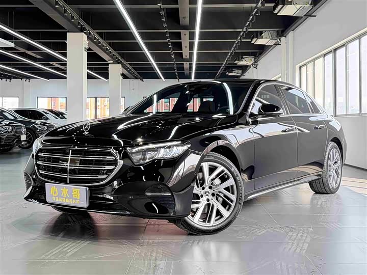 Photo 1 - Mercedes-Benz E-Class