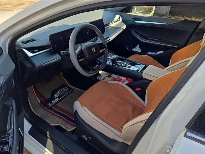 Фото 9 - Changan Raeton Plus