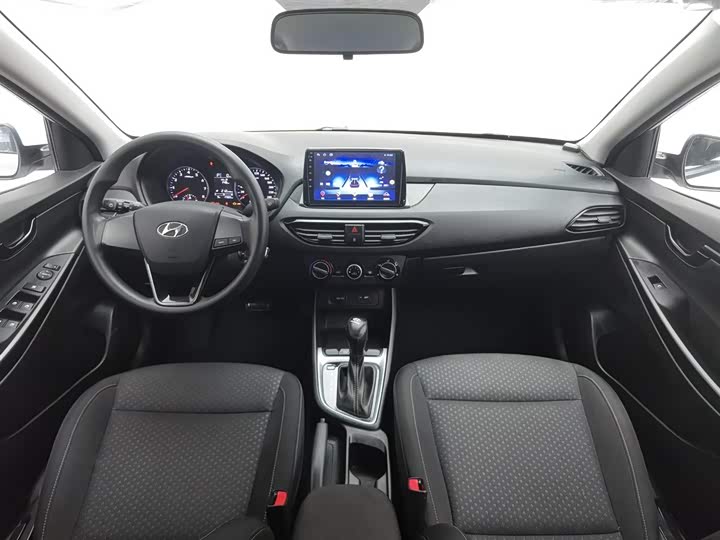 Фото 5 - Hyundai Celesta