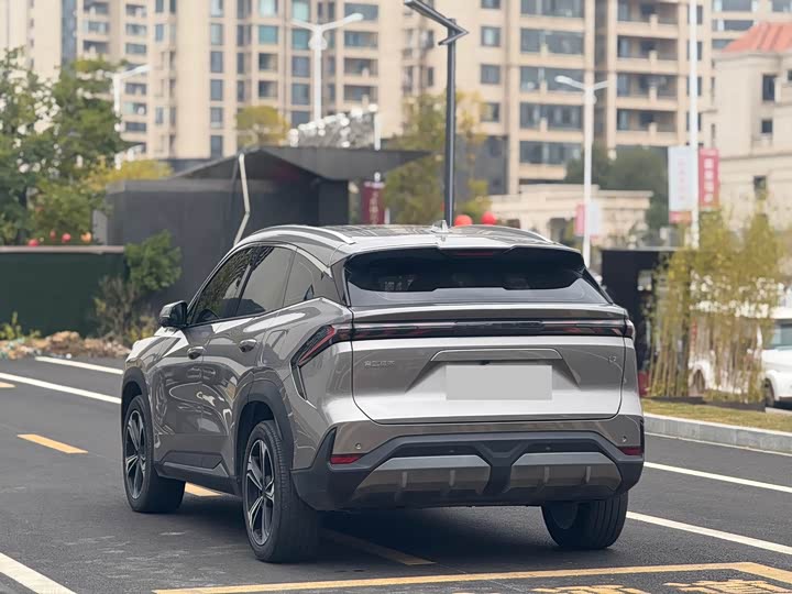 Фото 4 - Geely Galaxy L7