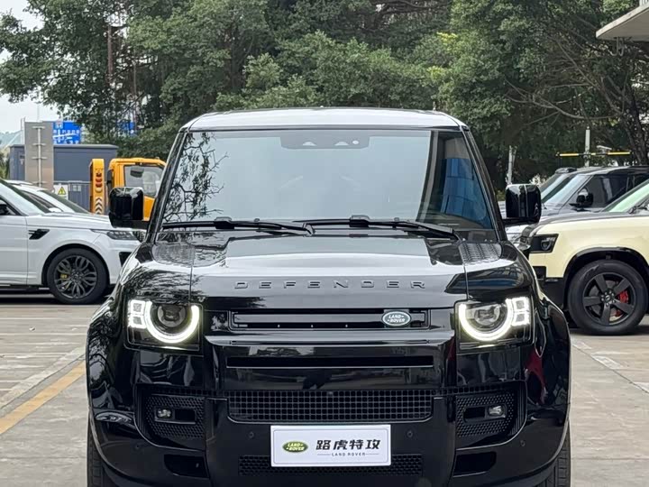 Фото 2 - Land Rover Defender