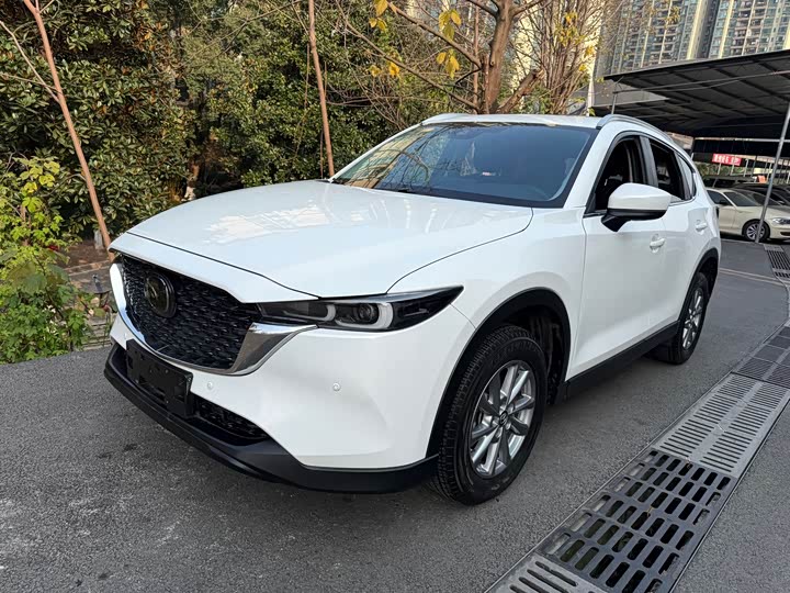 Photo 1 - Mazda CX-5