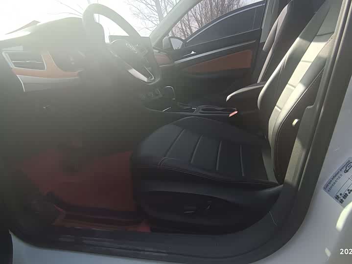 Фото 4 - Volkswagen Bora