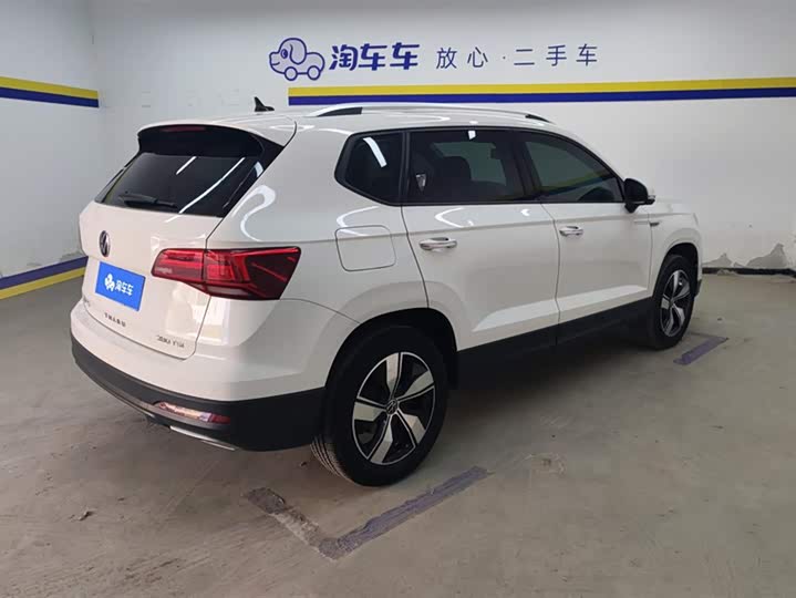 Фото 3 - Volkswagen Tharu