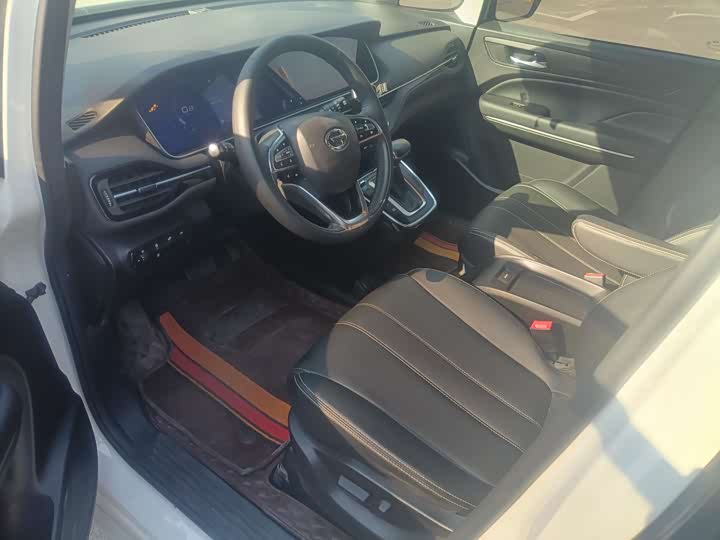 Фото 7 - GAC Trumpchi M6