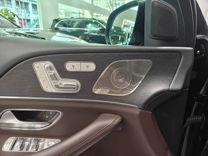 Фото 8 - Mercedes-Benz GLE-Class