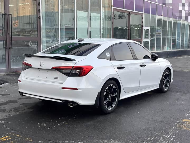 Фото 9 - Honda Civic