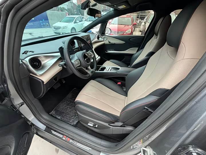 Фото 4 - BYD Dolphin