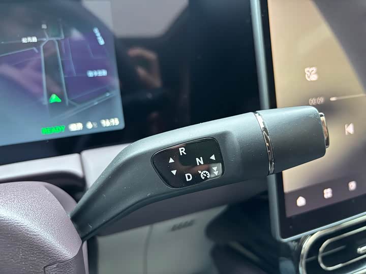 Фото 9 - Leapmotor C11