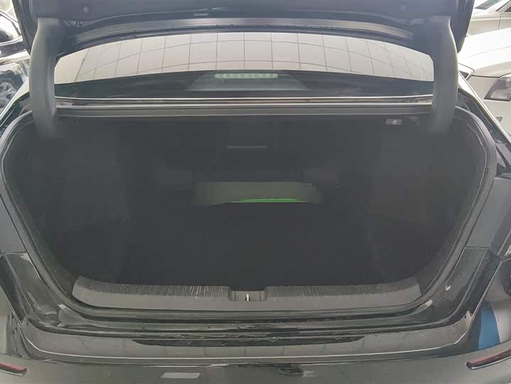 Фото 4 - Honda Accord