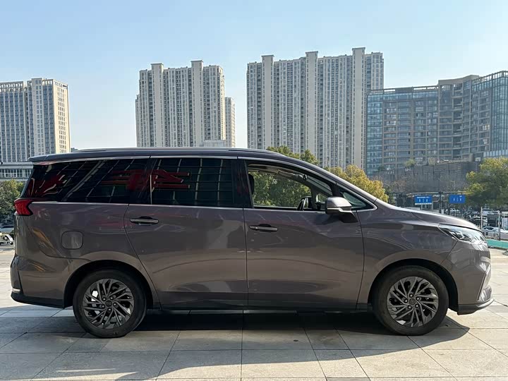 Фото 4 - Maxus G50