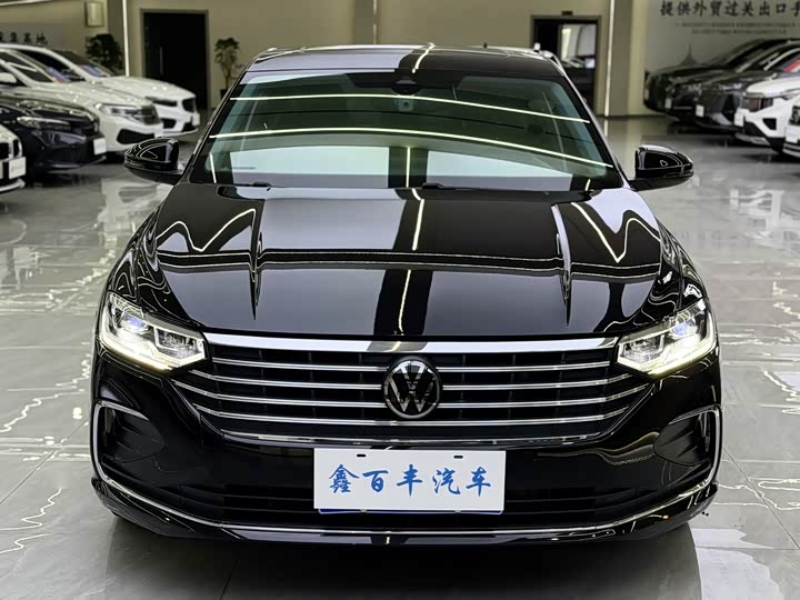 Фото 2 - Volkswagen Lavida