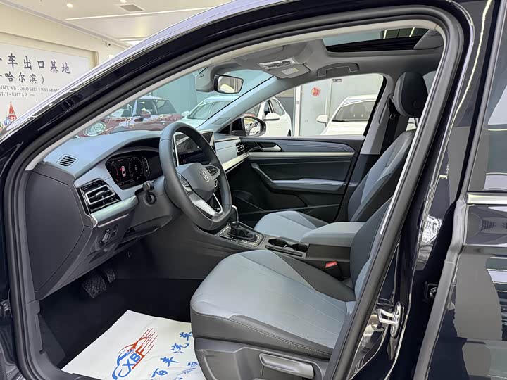 Фото 4 - Volkswagen Lavida