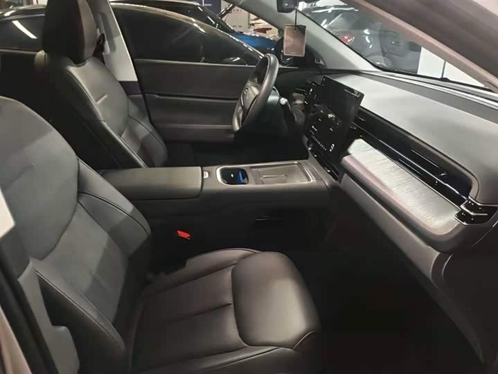 Фото 5 - XPeng G6